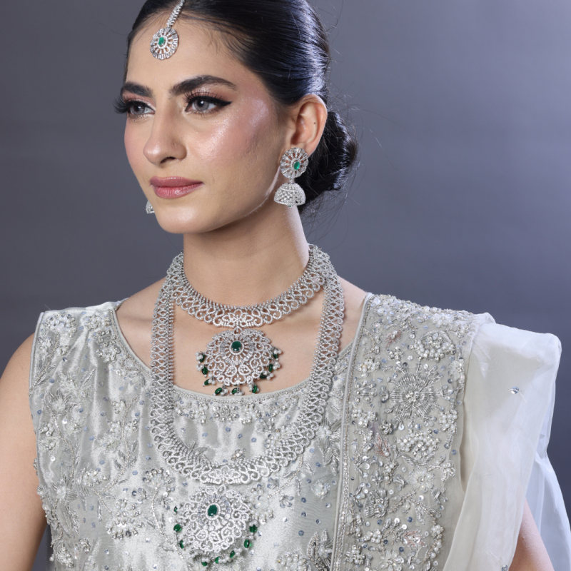 Royal Radiance Bridal Set