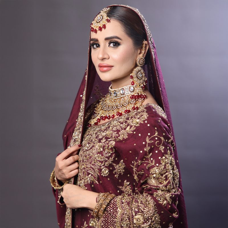 Kundan Majesty Bridal Set